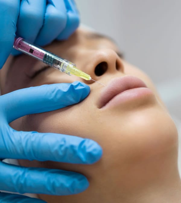 Centro Medicina Estética Salud -Sant Feliu de Guíxols - Inicio - Tratamientos - Inyecciones ácido hialurónico